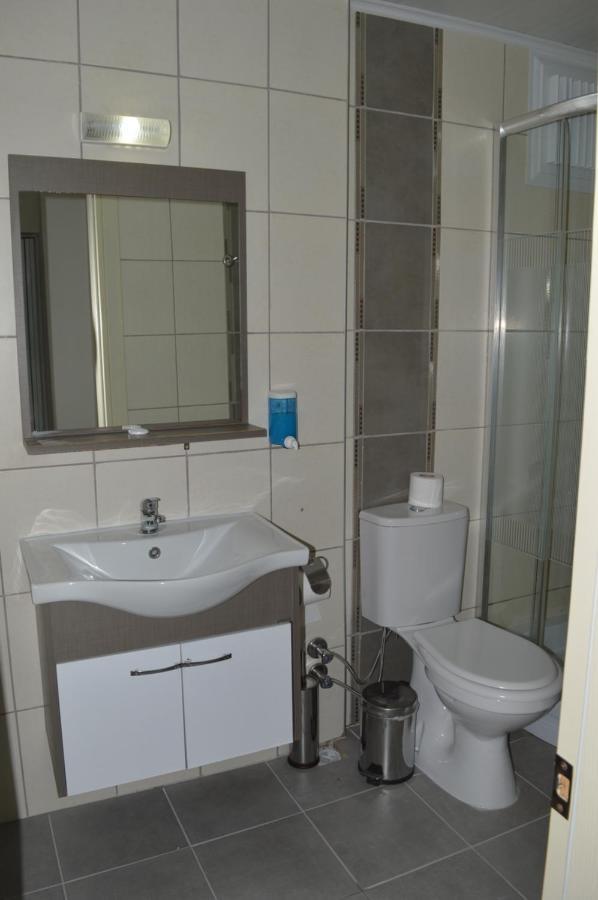 Aquila Beach Hotel Fethiye Bagian luar foto